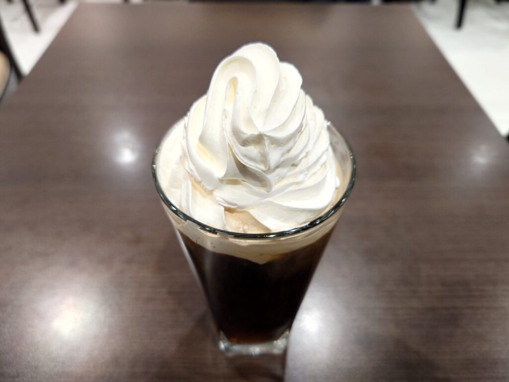 ウインナーコーヒー 400円