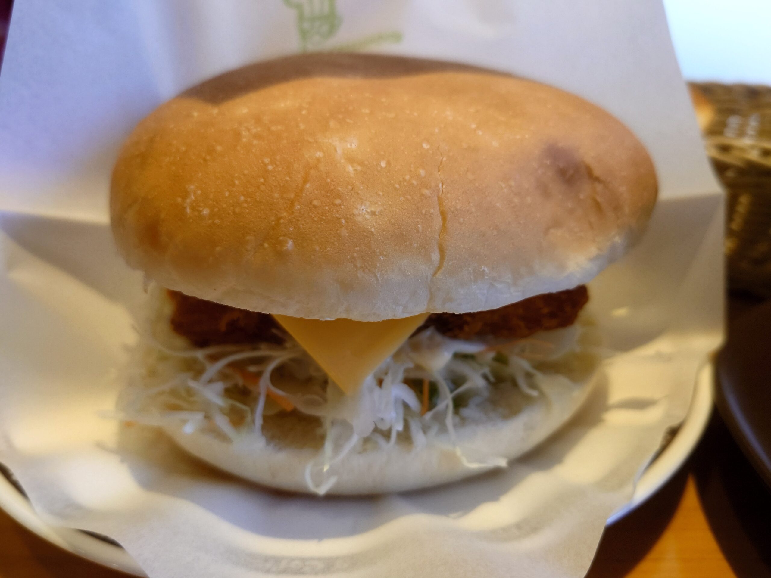 コメダブレンドたっぷりサイズ 640円+Cモーニング+フィッシュフライバーガー 620円