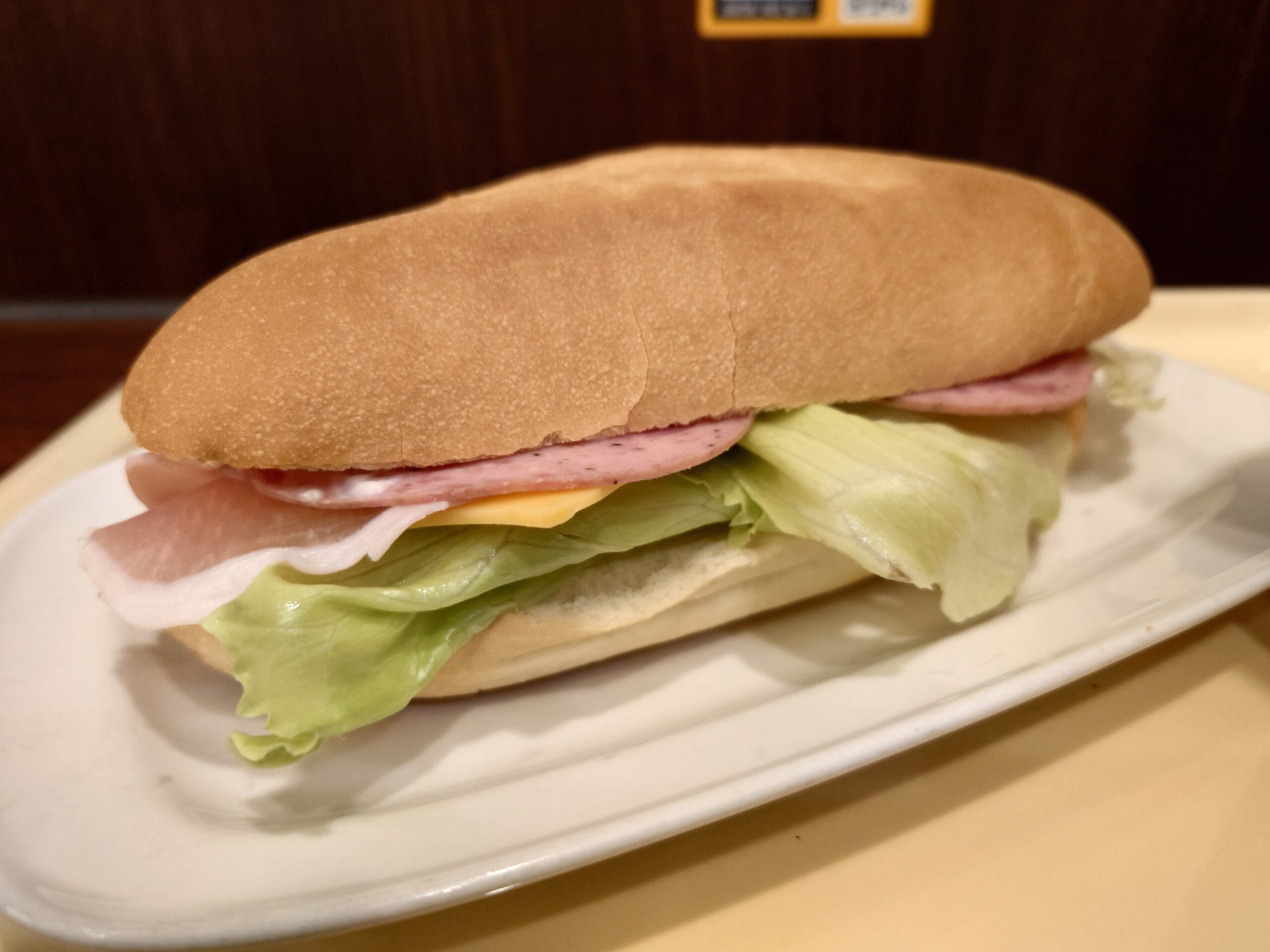 チーズinミラノサンドA+アイスティーS(Sミラノセット 800円)